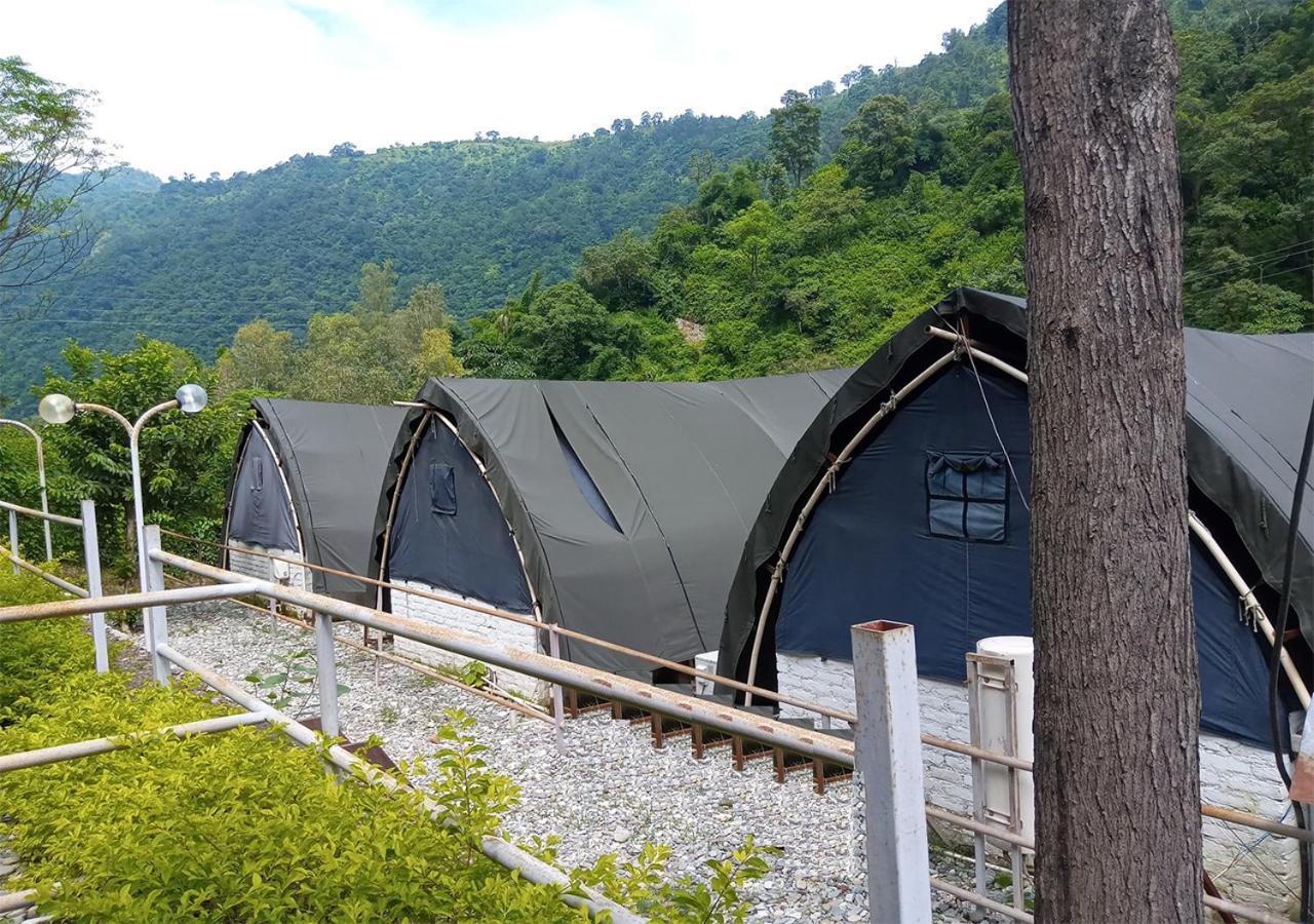Crocus River Resort Лансдаун Екстериор снимка